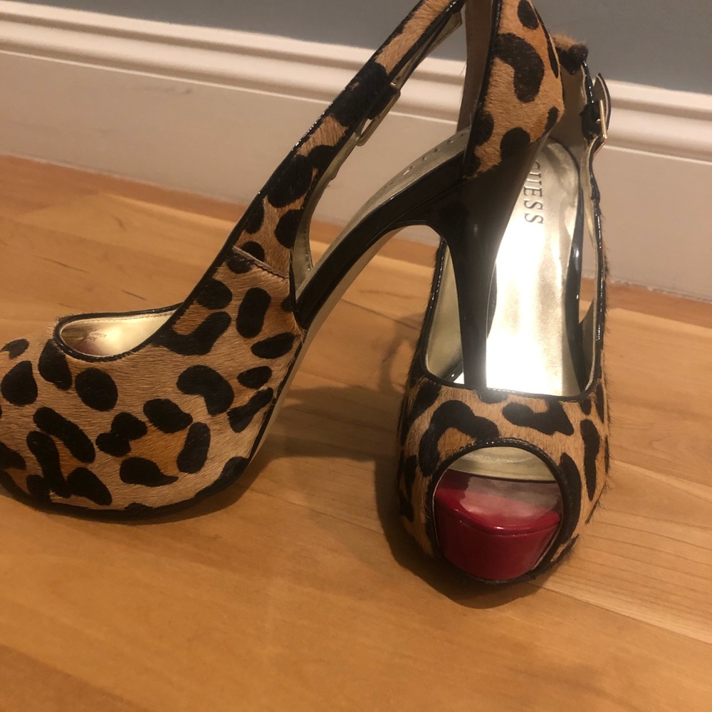 Shoes - Picture 2 of 2